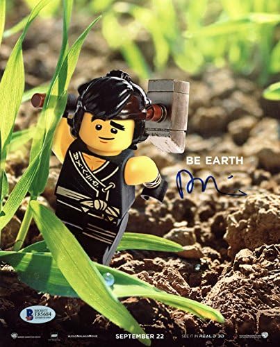 Фред Армисен От филма, Lego Ninjago Истинска Снимка с подпис 8x10 БЪЛГАР E85684