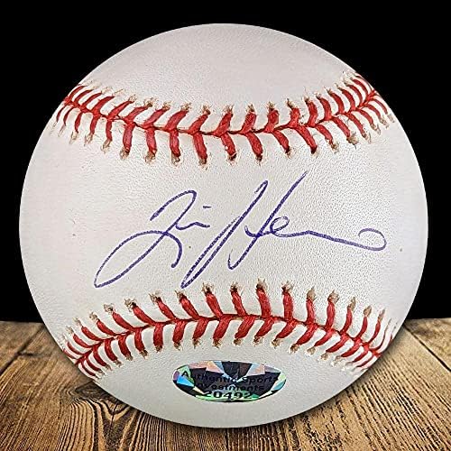 Тим Хъдсън с Автограф от Официалния представител на МЕЙДЖЪР лийг Бейзбол - Бейзболни топки с Автографи